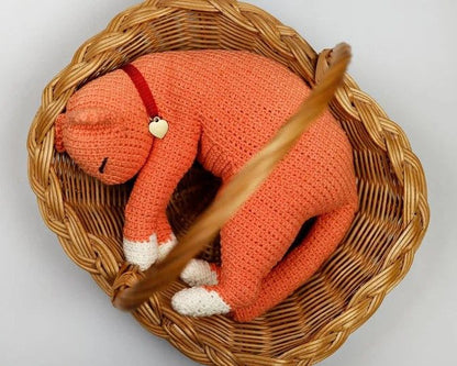 Dreaming Cat Crochet Pattern