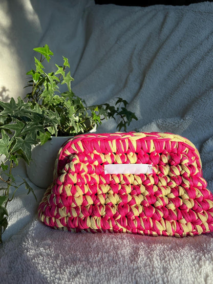 The Crochet Makeup bag Pattern