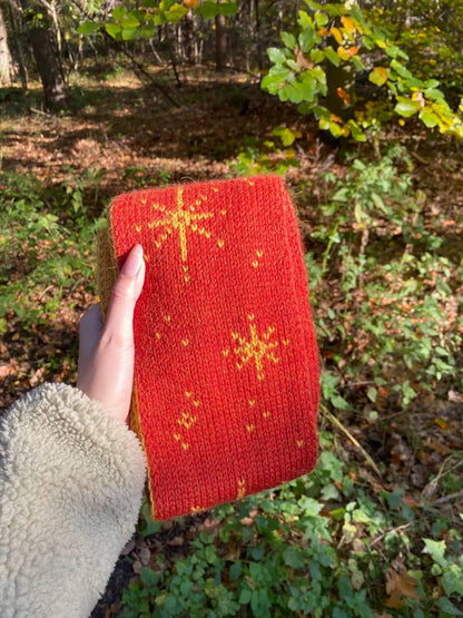 Winter Apples Scarf Knitting Pattern