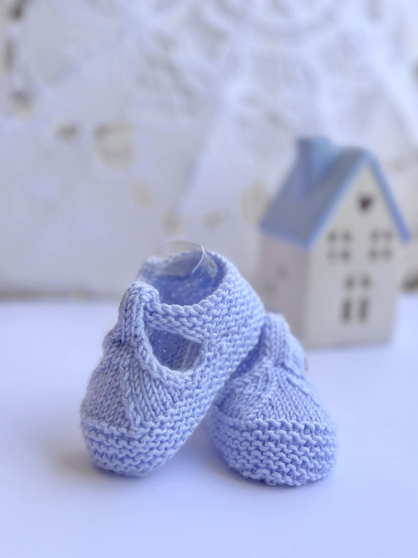 Seamless Baby Booties Knitting Pattern