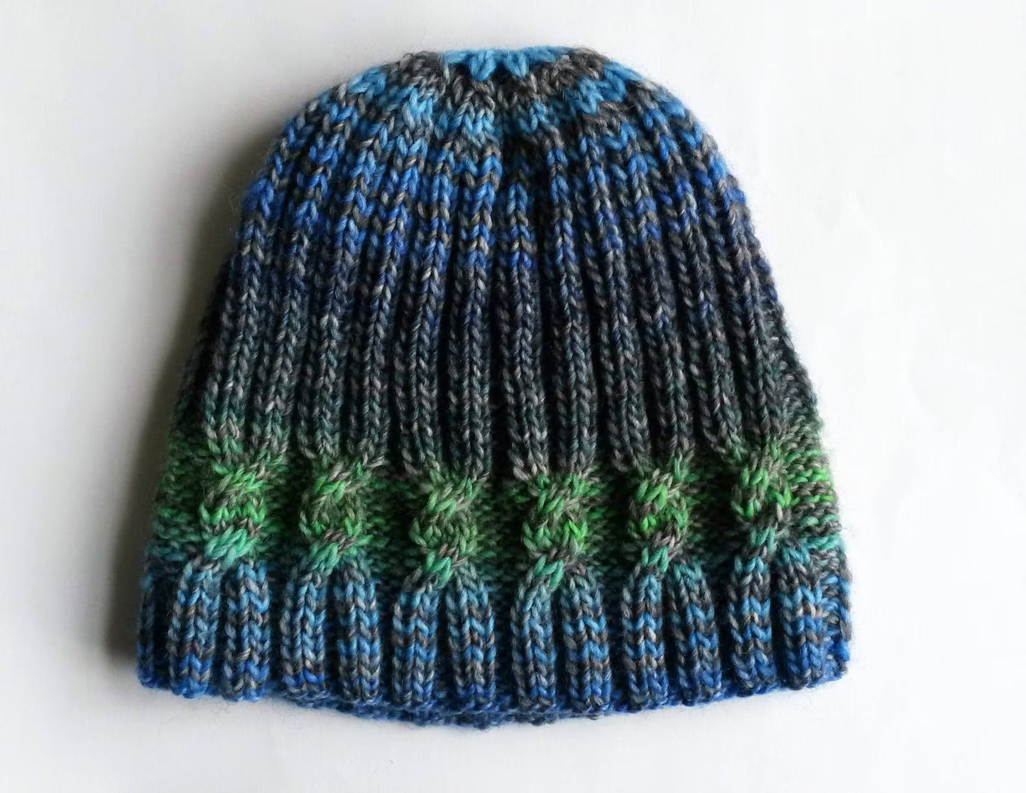 Simple Cable Knit Beanie Pattern