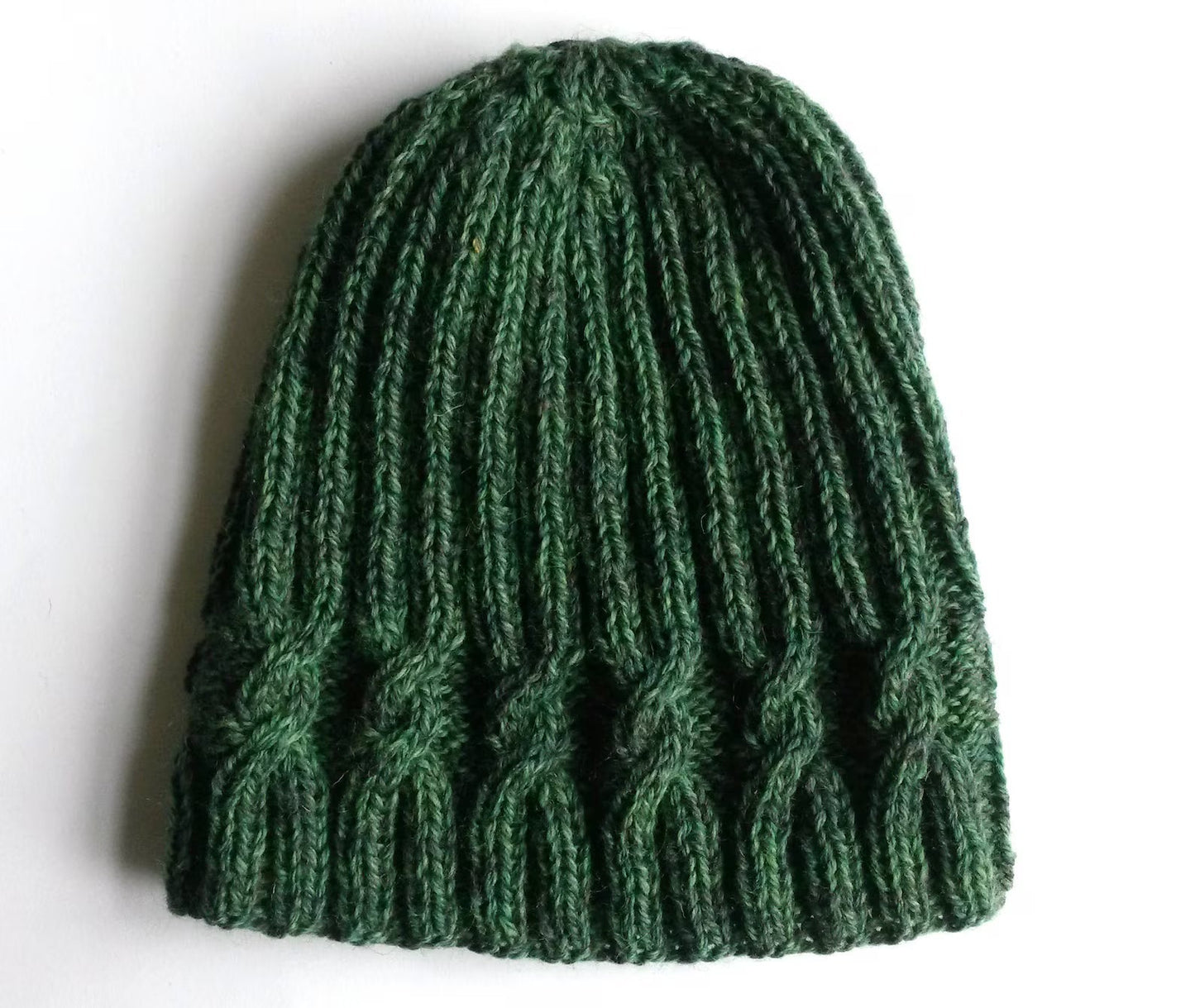 Simple Cable Knit Beanie Pattern
