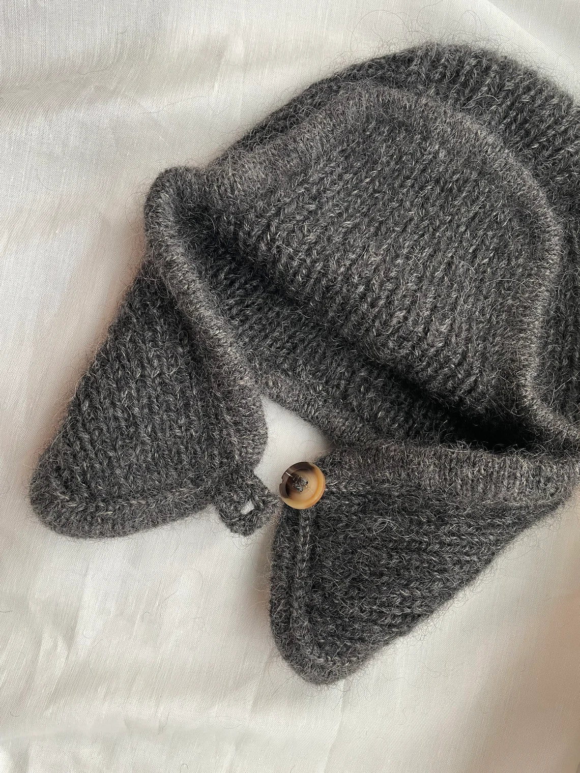 The Basset Hat Knitting Pattern