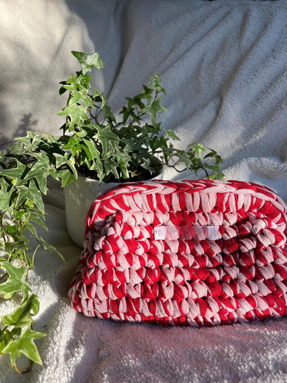 The Crochet Makeup bag Pattern